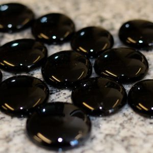 63-black polished stones-crop-u5335